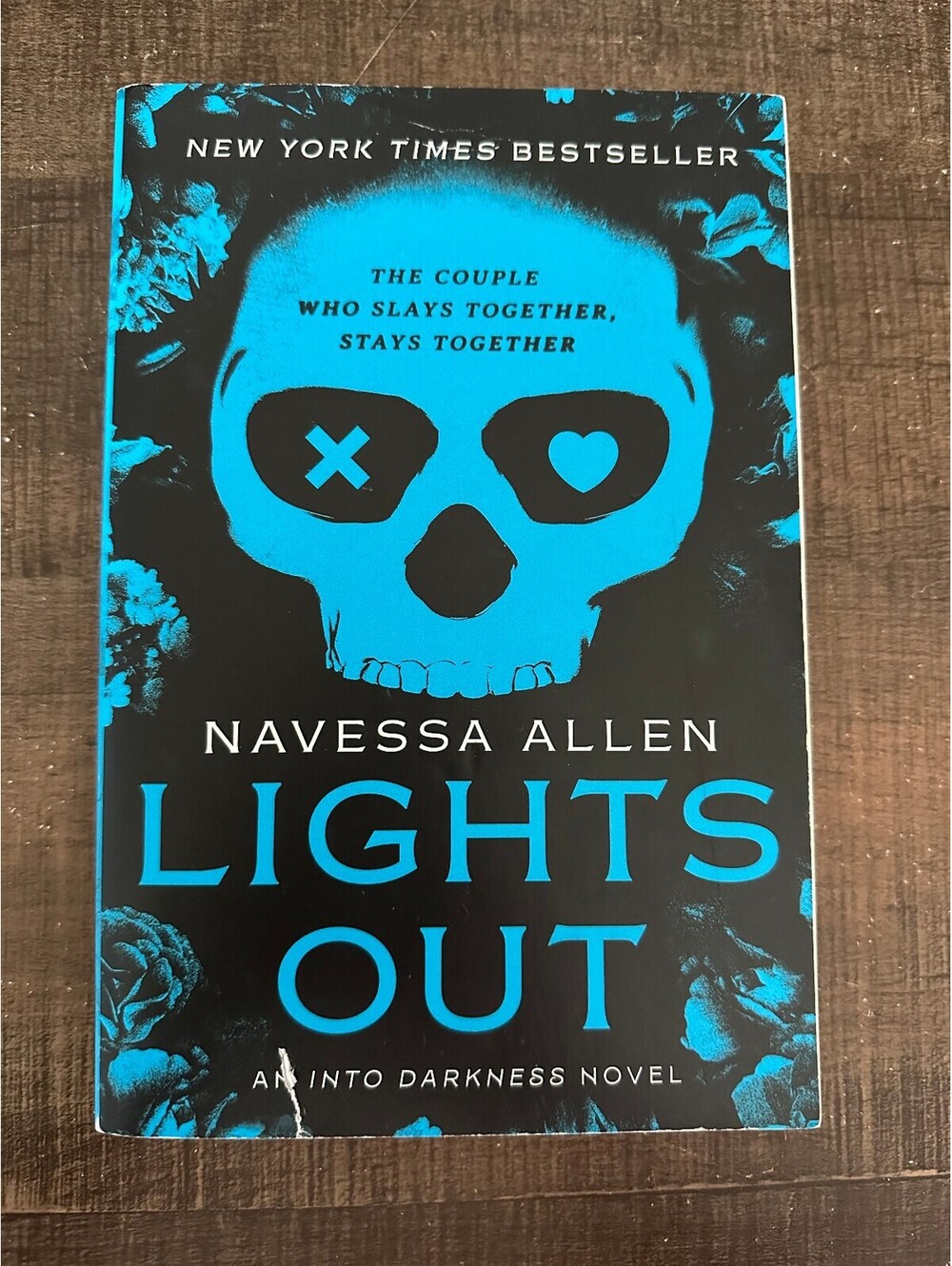 Lights Out by Navessa Allen - A Dark Romance Novel